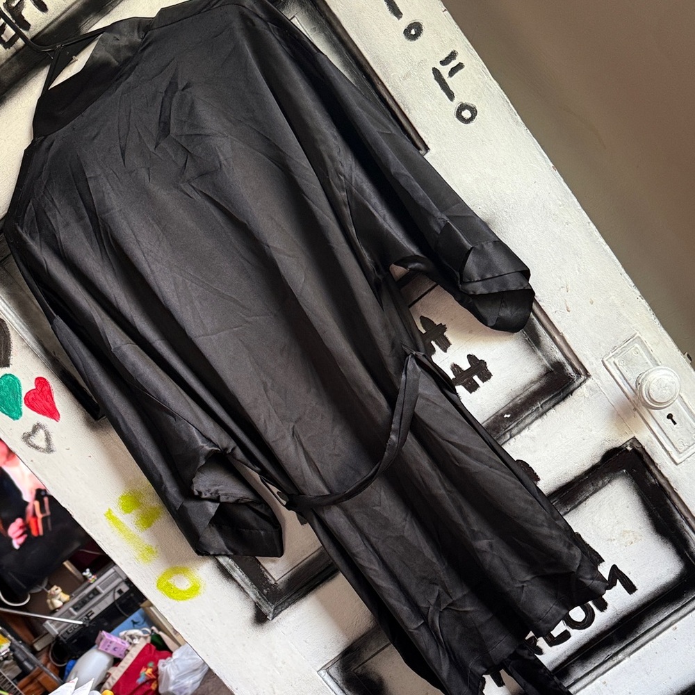 Victoria's Secret Black Satin Robe - Picture 8 of 9